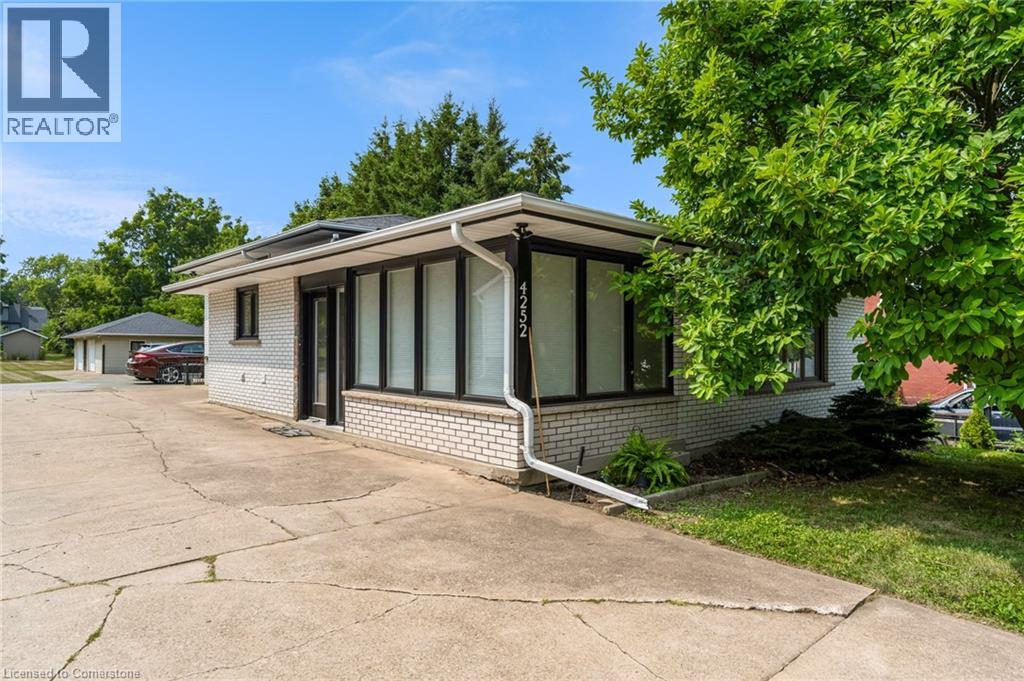 Photo 36 of 4252 William St Street, Lincoln ON