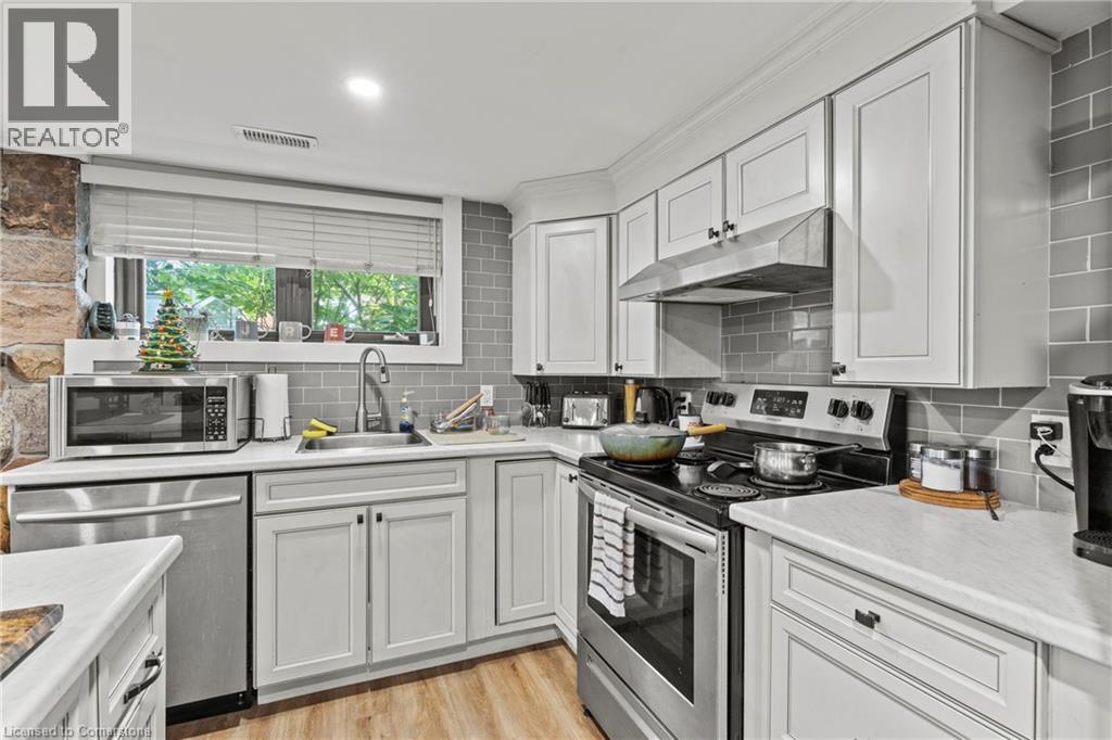 Photo 15 of 4252 William St Street, Lincoln ON