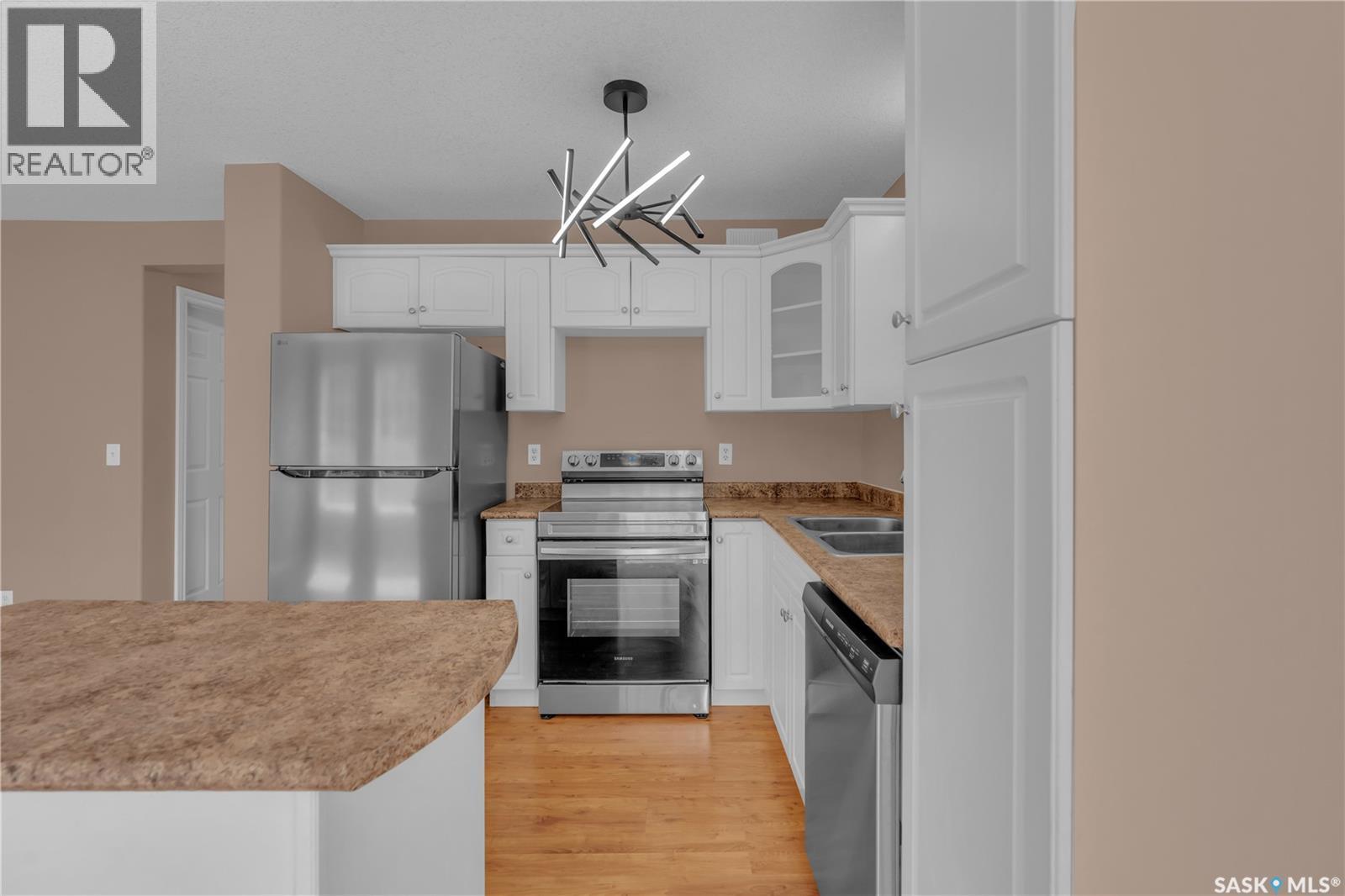 Photo 41 of 43 2400 Tell Place, Regina SK