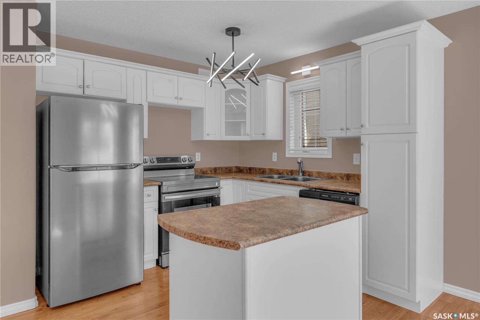 Photo 40 of 43 2400 Tell Place, Regina SK