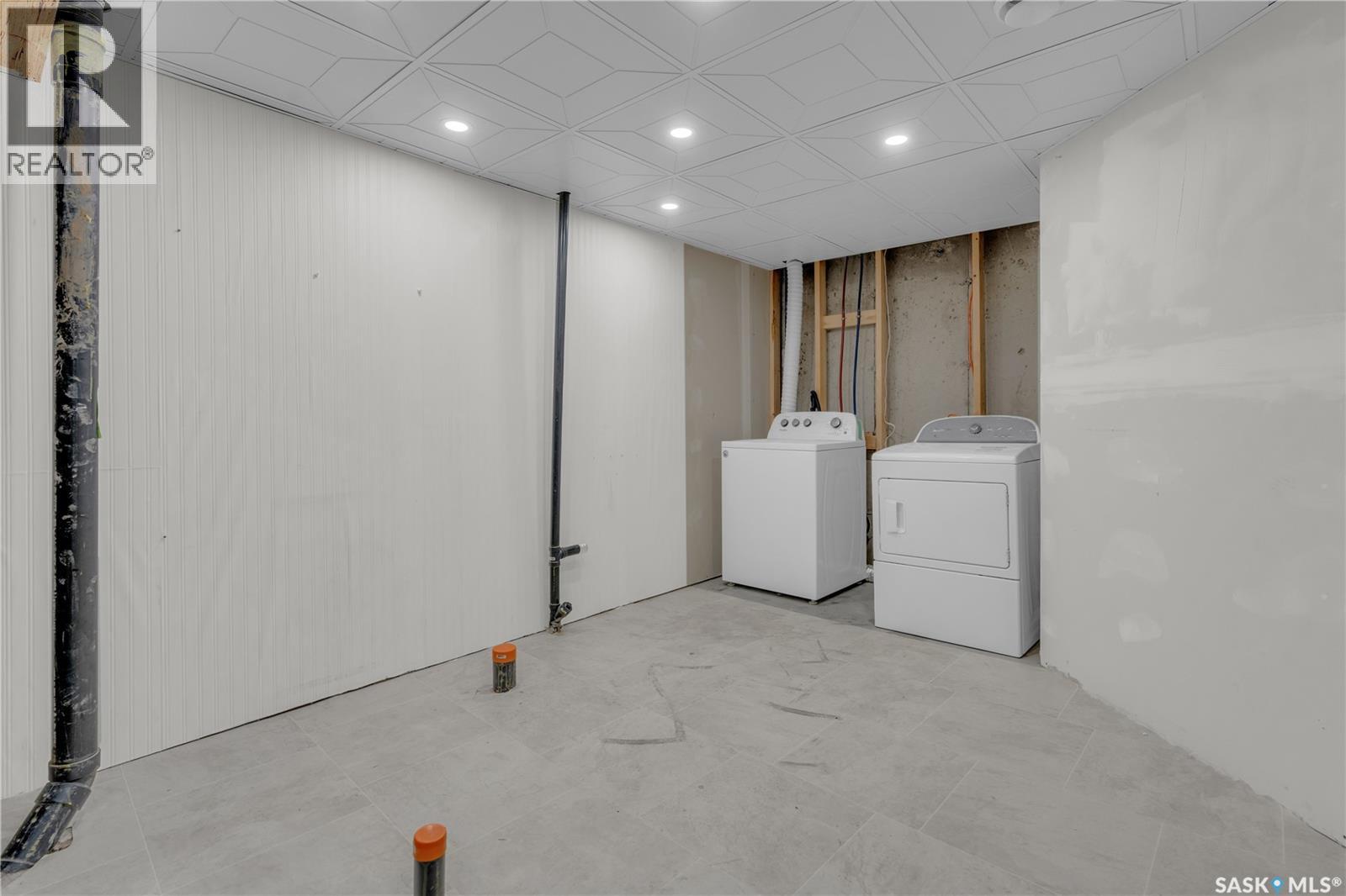 Photo 28 of 43 2400 Tell Place, Regina SK