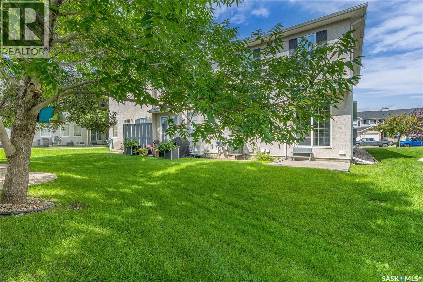 Photo 33 of 43 2400 Tell Place, Regina SK