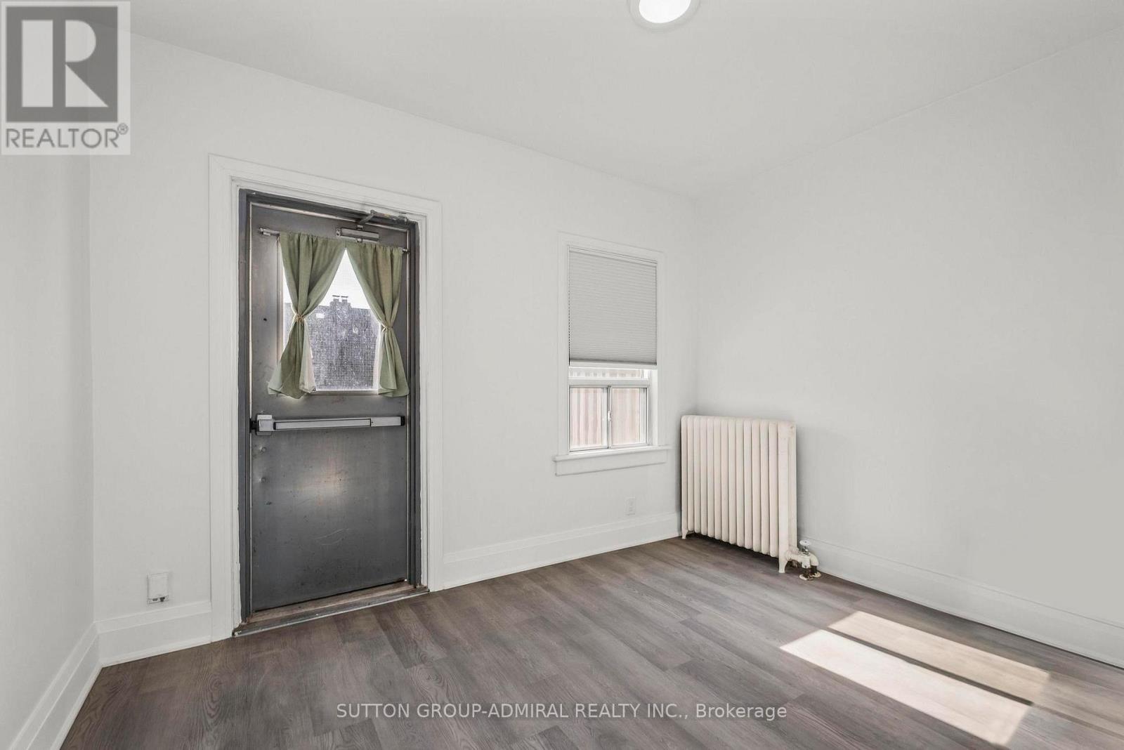 Photo 5 of 3 1963 A Queen Street E, Toronto ON