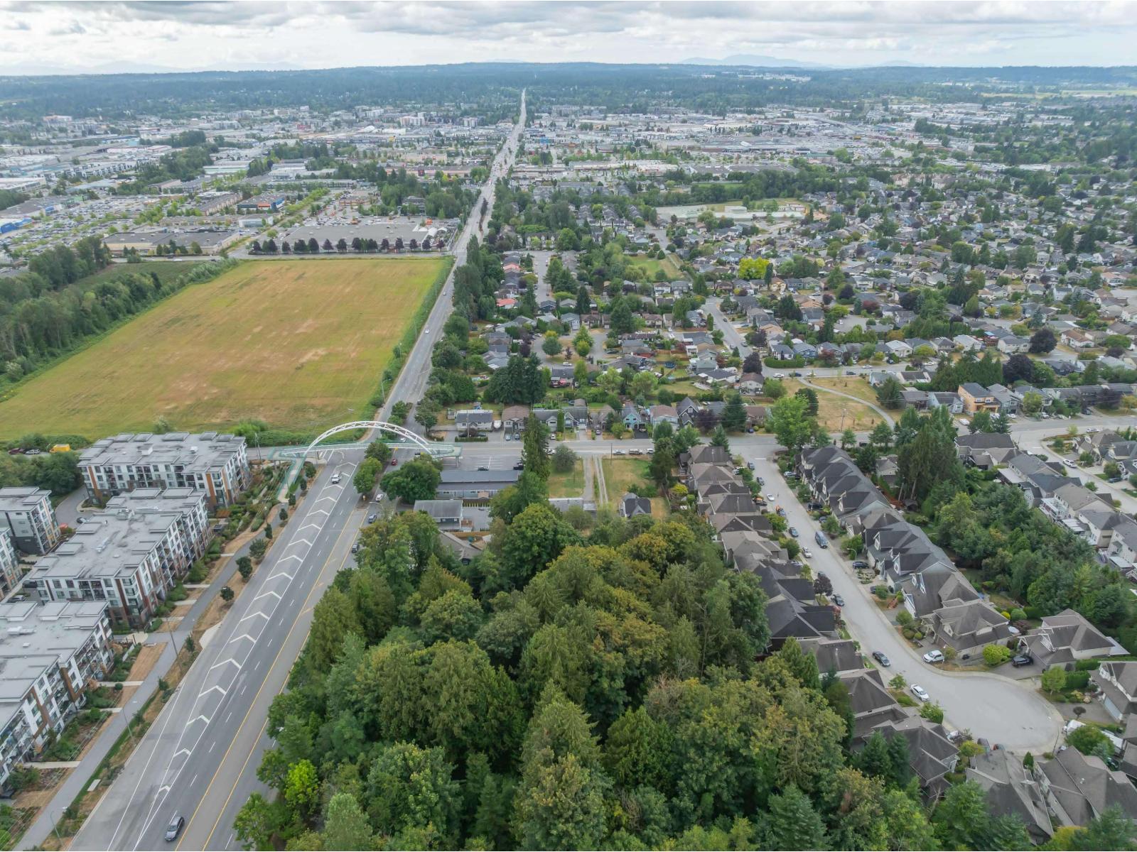 Photo 11 of 19983 68 Avenue, Langley BC