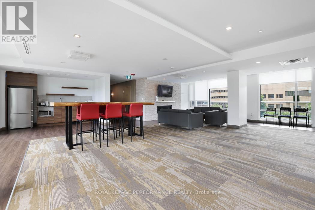 Photo 8 of 412 570 De Mazenod Avenue, Ottawa ON