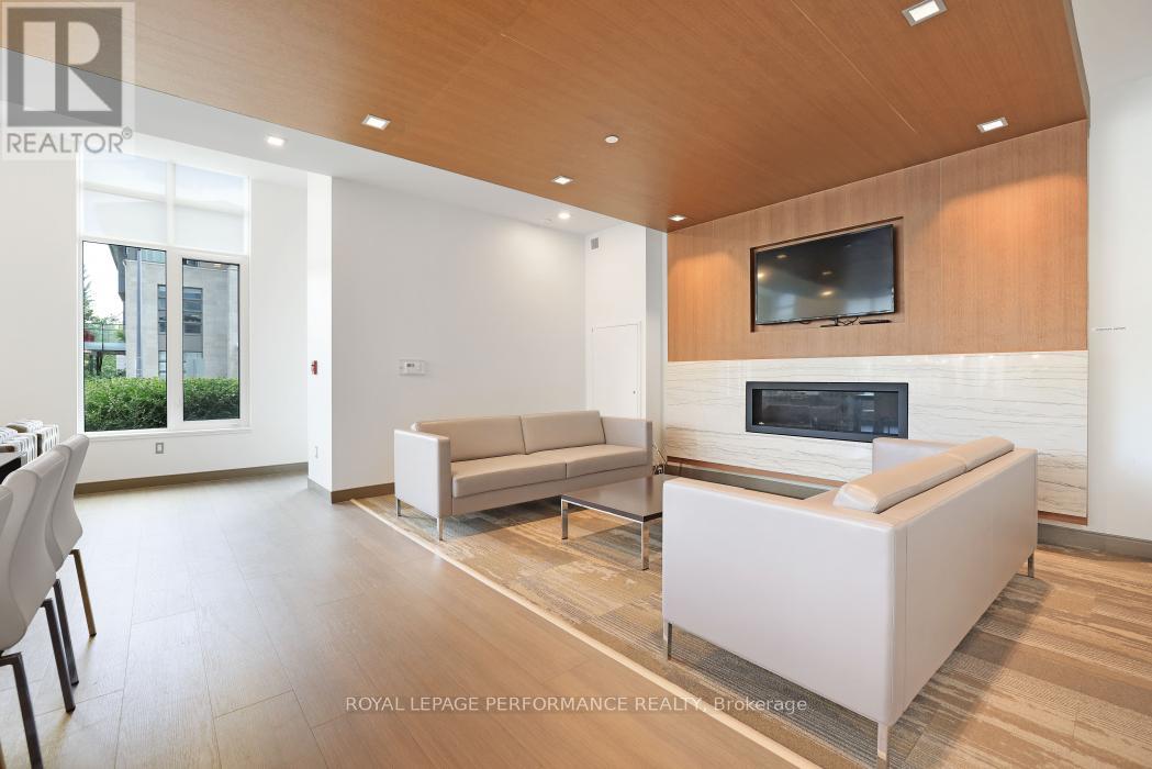Photo 16 of 412 570 De Mazenod Avenue, Ottawa ON