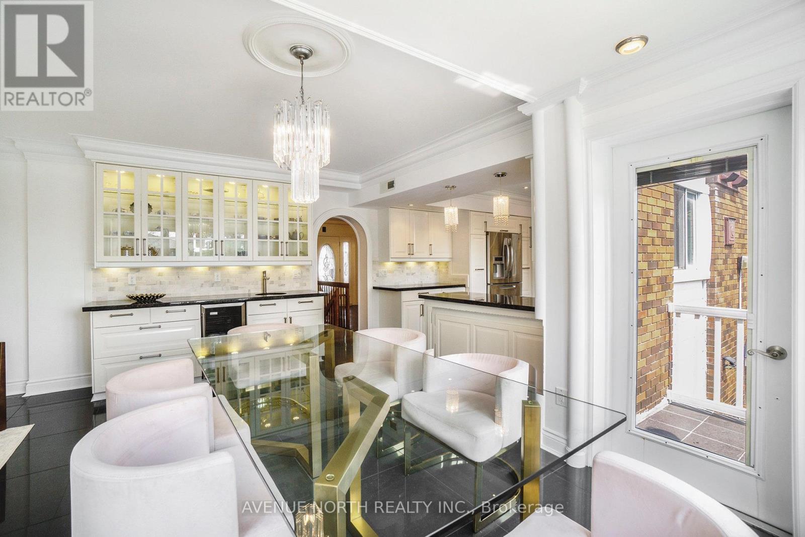 Photo 25 of 6 Mosgrove Avenue, Ottawa ON