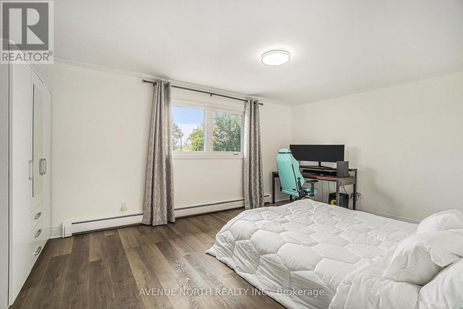 Photo 17 of 6 Mosgrove Avenue, Ottawa ON