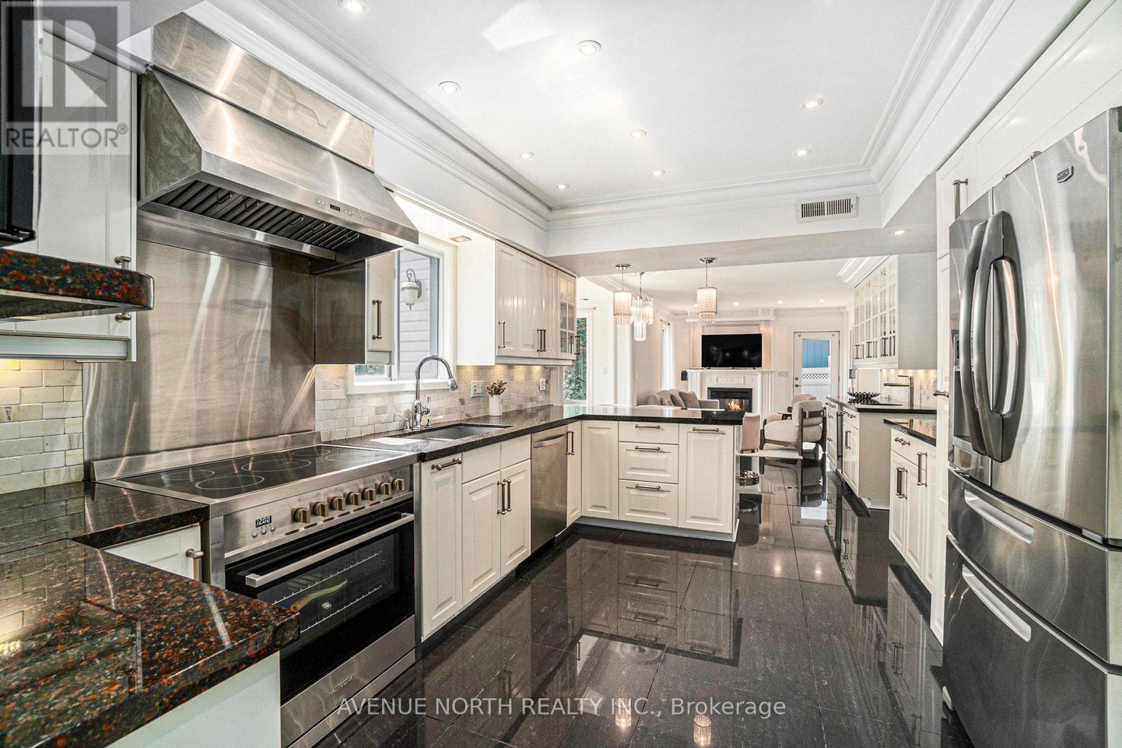 Photo 24 of 6 Mosgrove Avenue, Ottawa ON