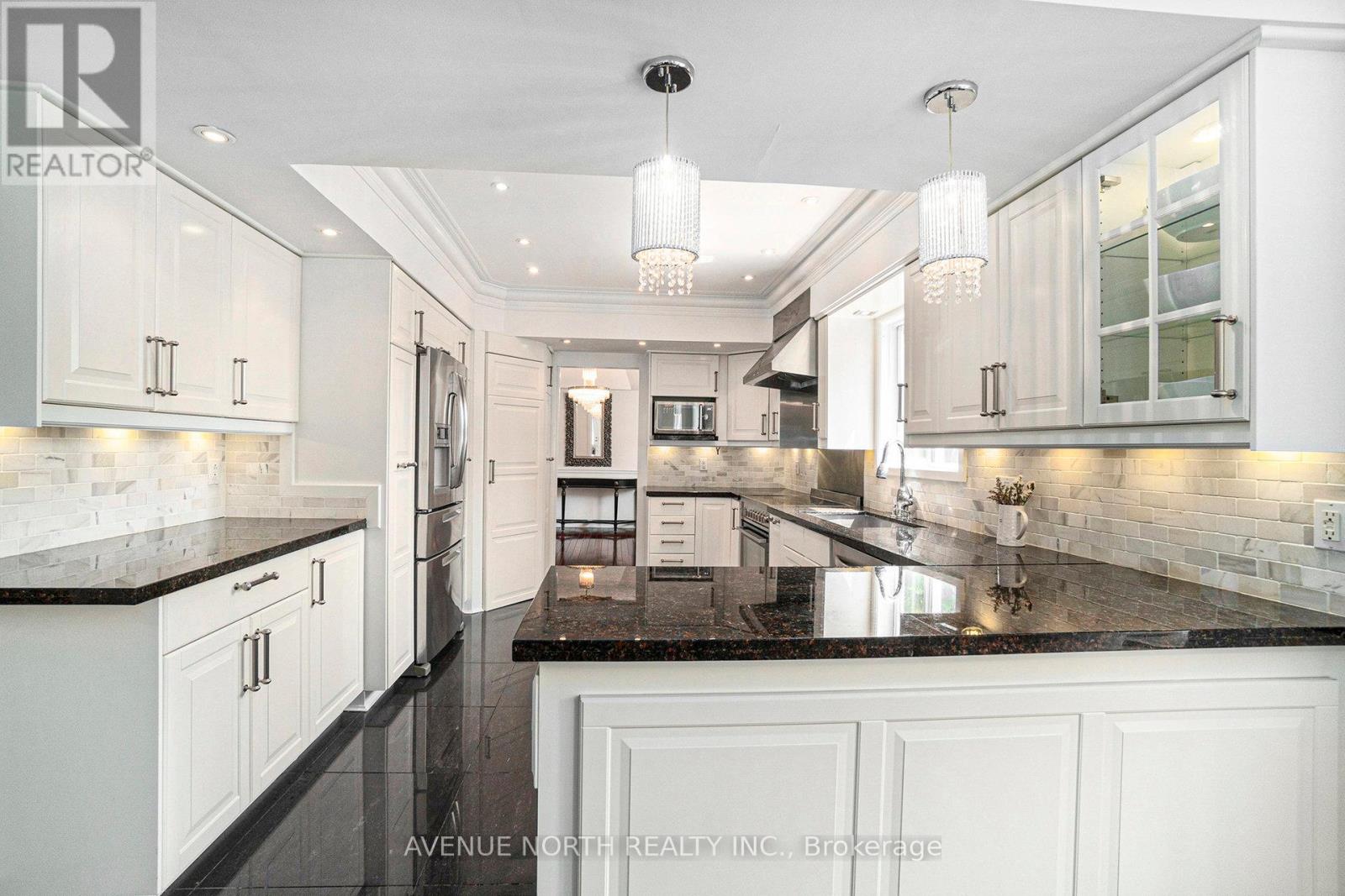 Photo 20 of 6 Mosgrove Avenue, Ottawa ON