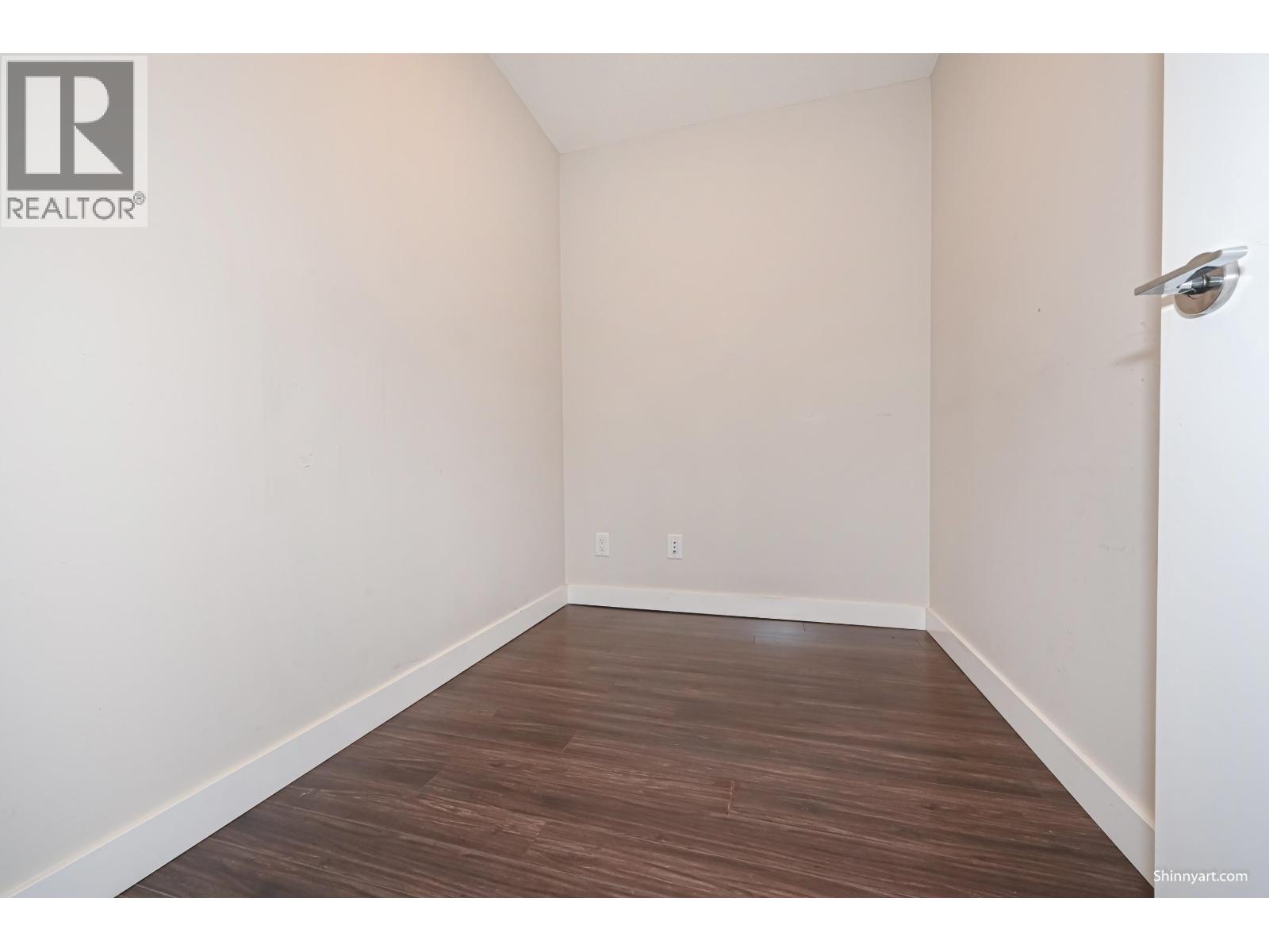 601 570 EMERSON STREET, Coquitlam