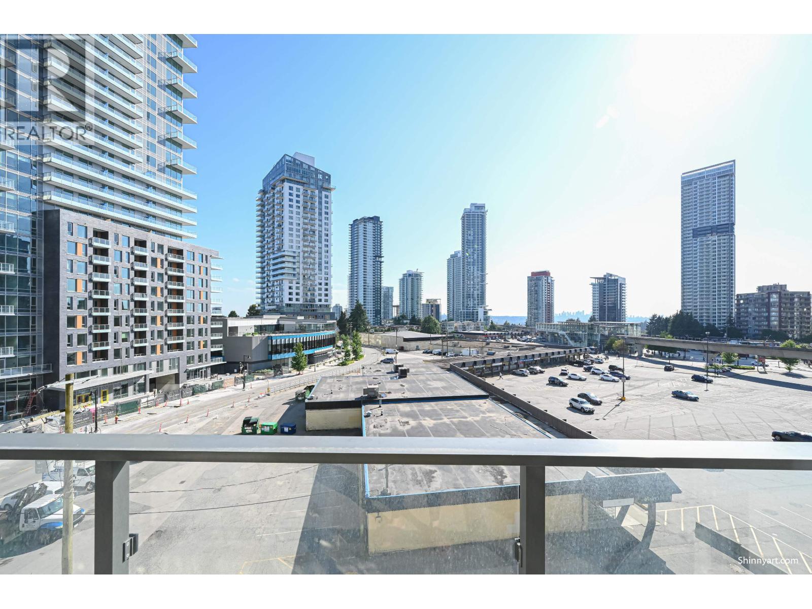 601 570 EMERSON STREET, Coquitlam