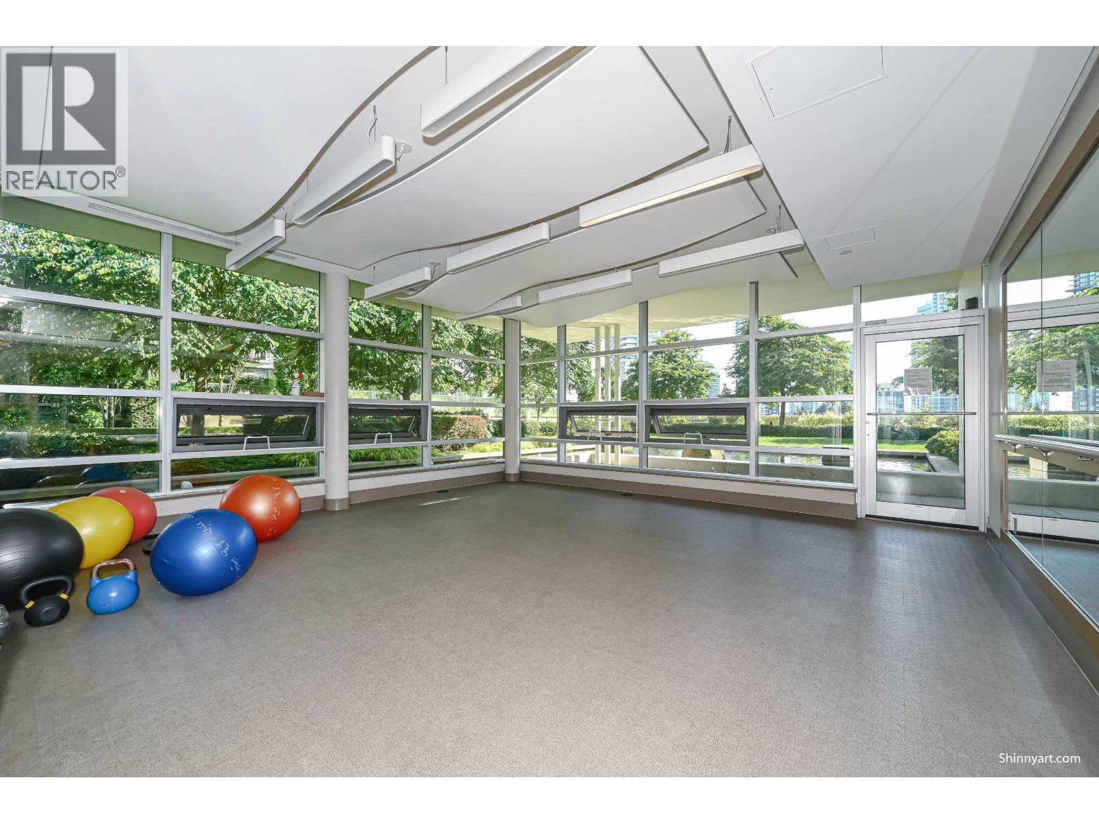 601 570 EMERSON STREET, Coquitlam