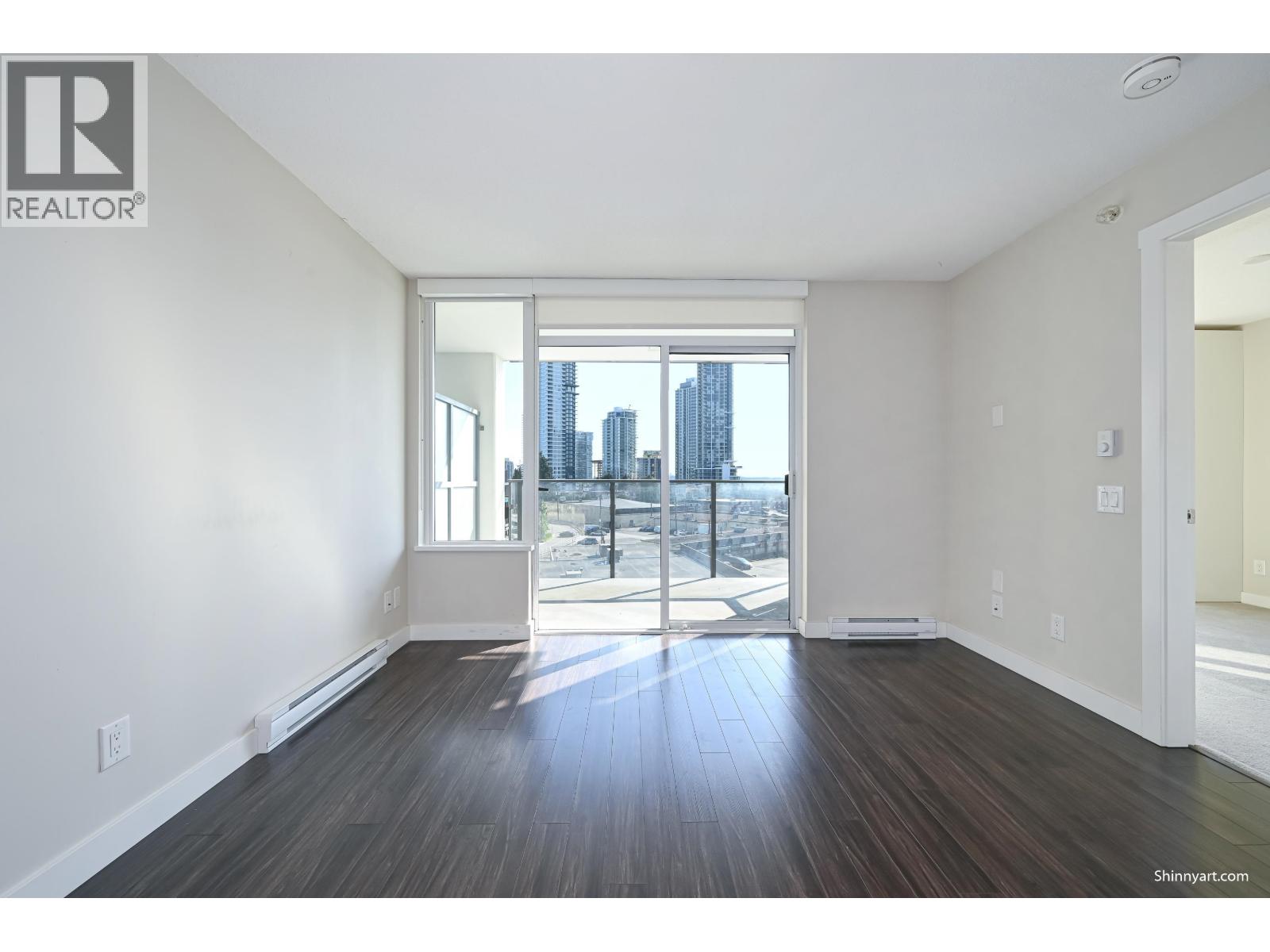 601 570 EMERSON STREET, Coquitlam