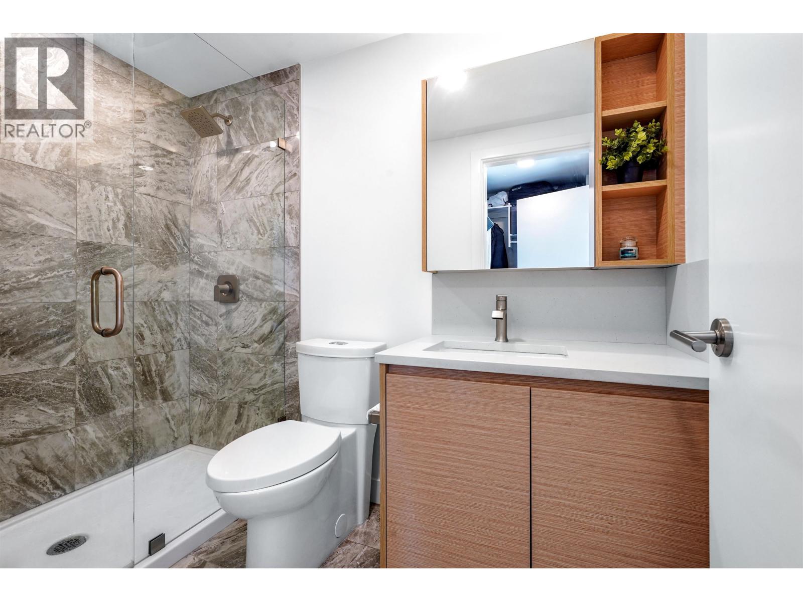 Photo 19 of 1707 4433 W Alaska Street, Burnaby BC