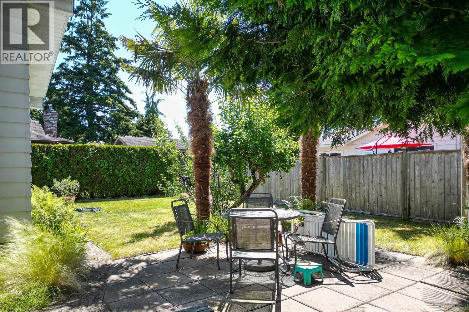 5086 12 Avenue, Delta