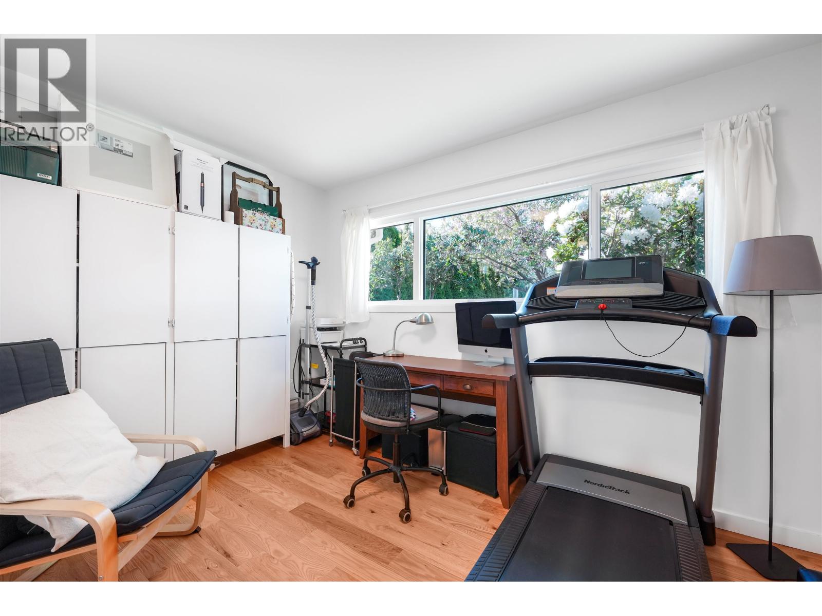 Photo 23 of 1287 W 15th Street, North Vancouver BC