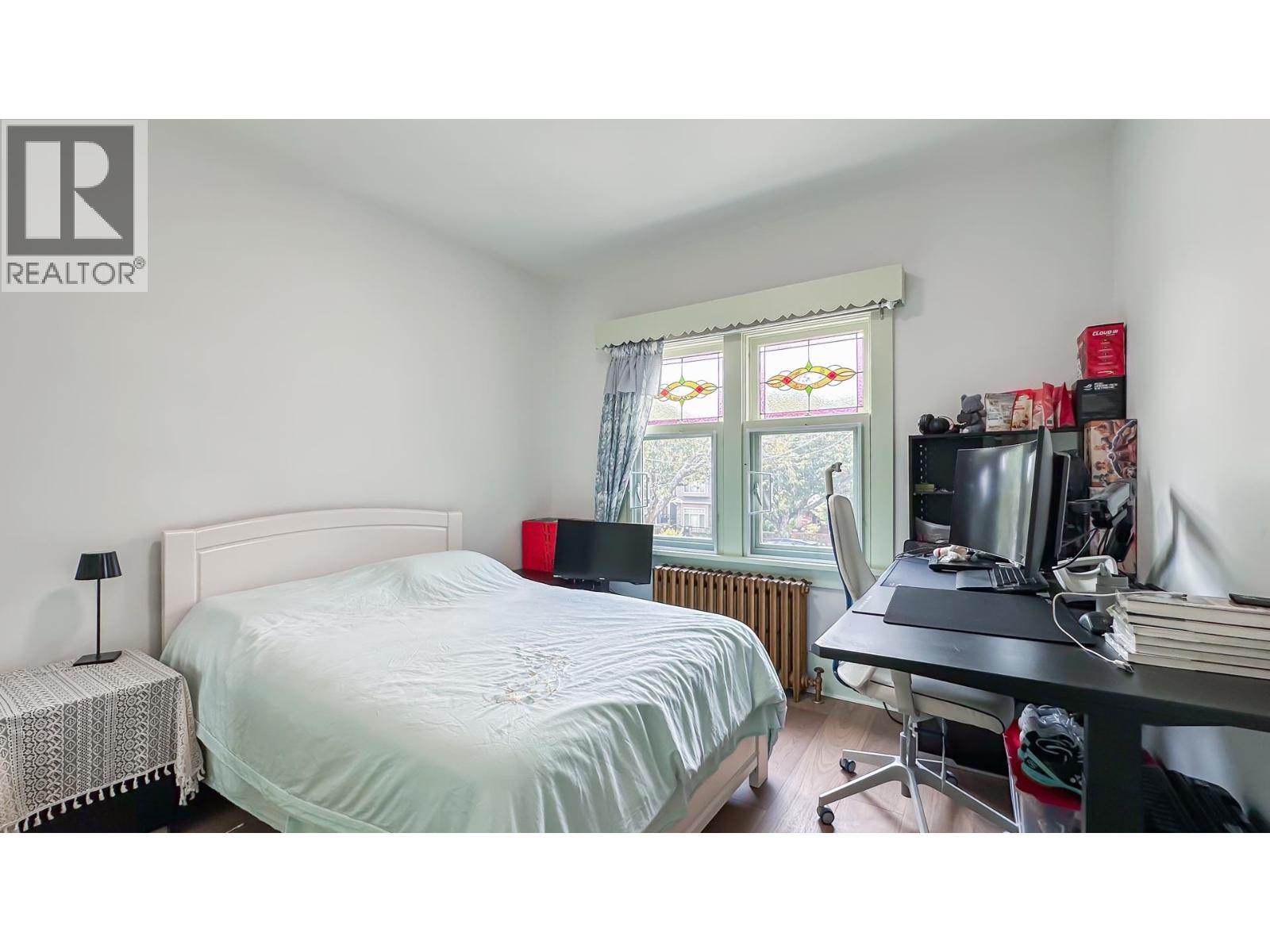 Photo 15 of 5748 Berkeley Street, Vancouver BC