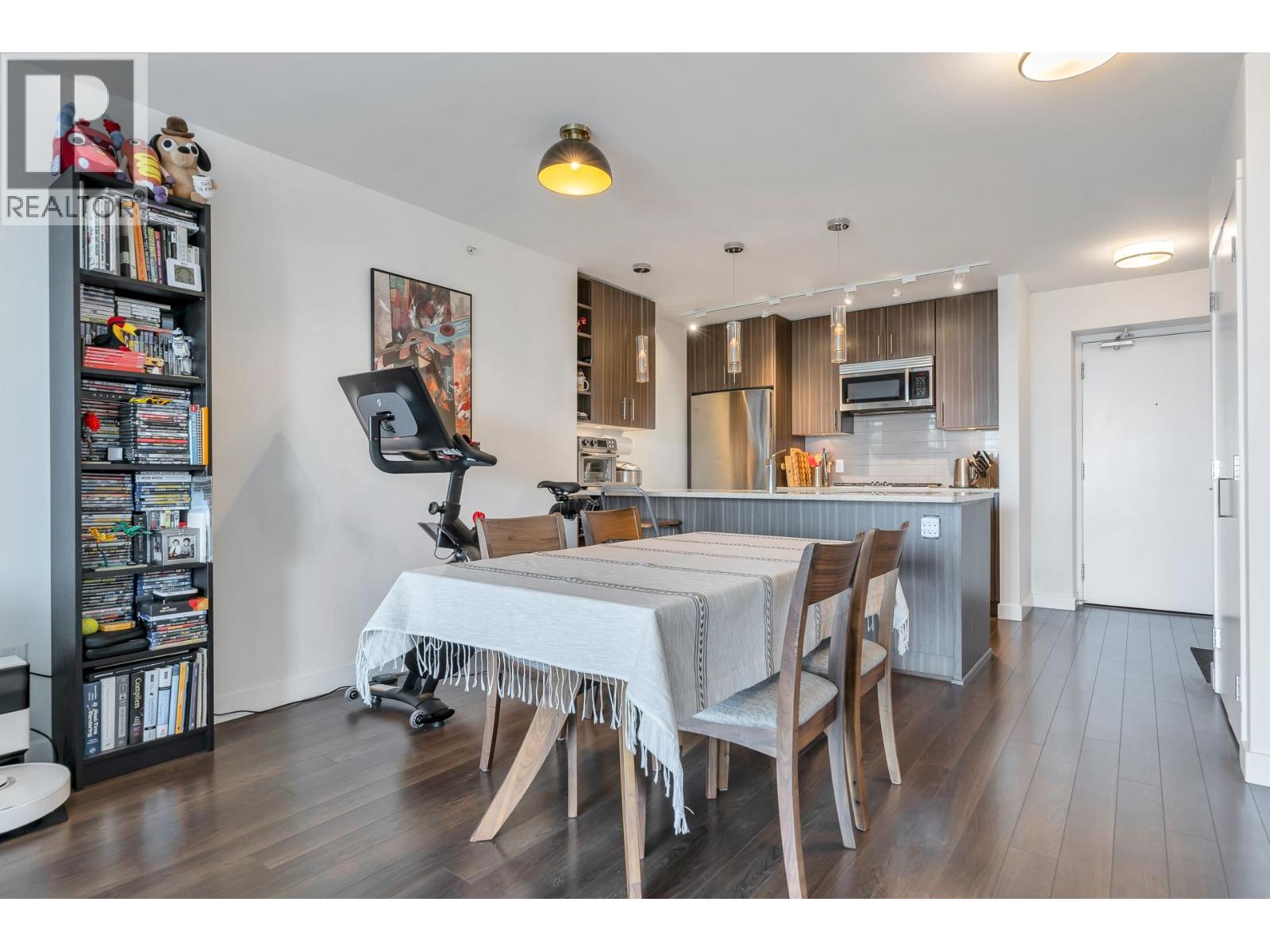 Photo 11 of 1405 608 Belmont Street, New Westminster BC