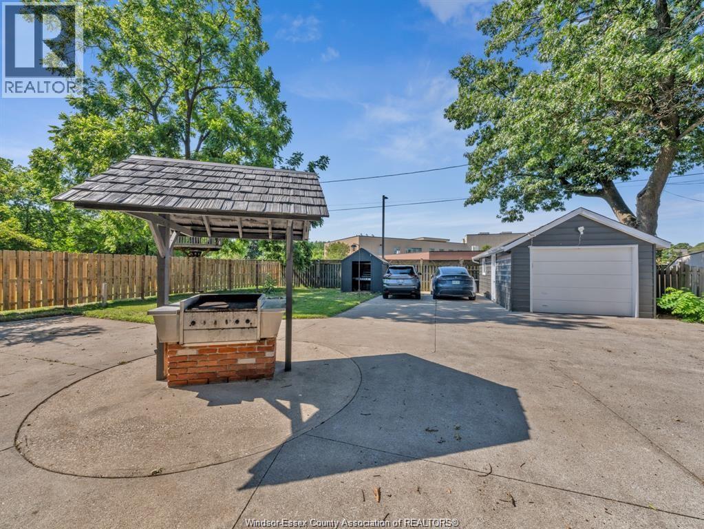Photo 25 of 1361 Chappell Avenue, Windsor ON