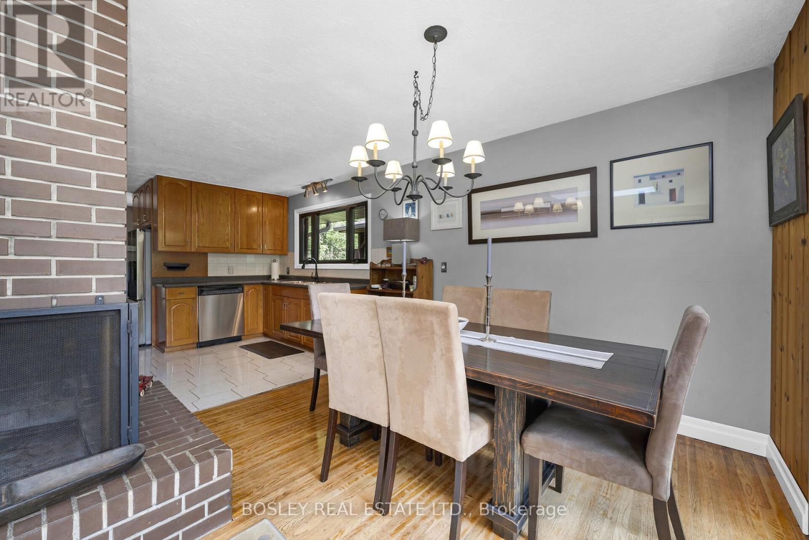 Photo 10 of 5489 10th Line, Erin ON