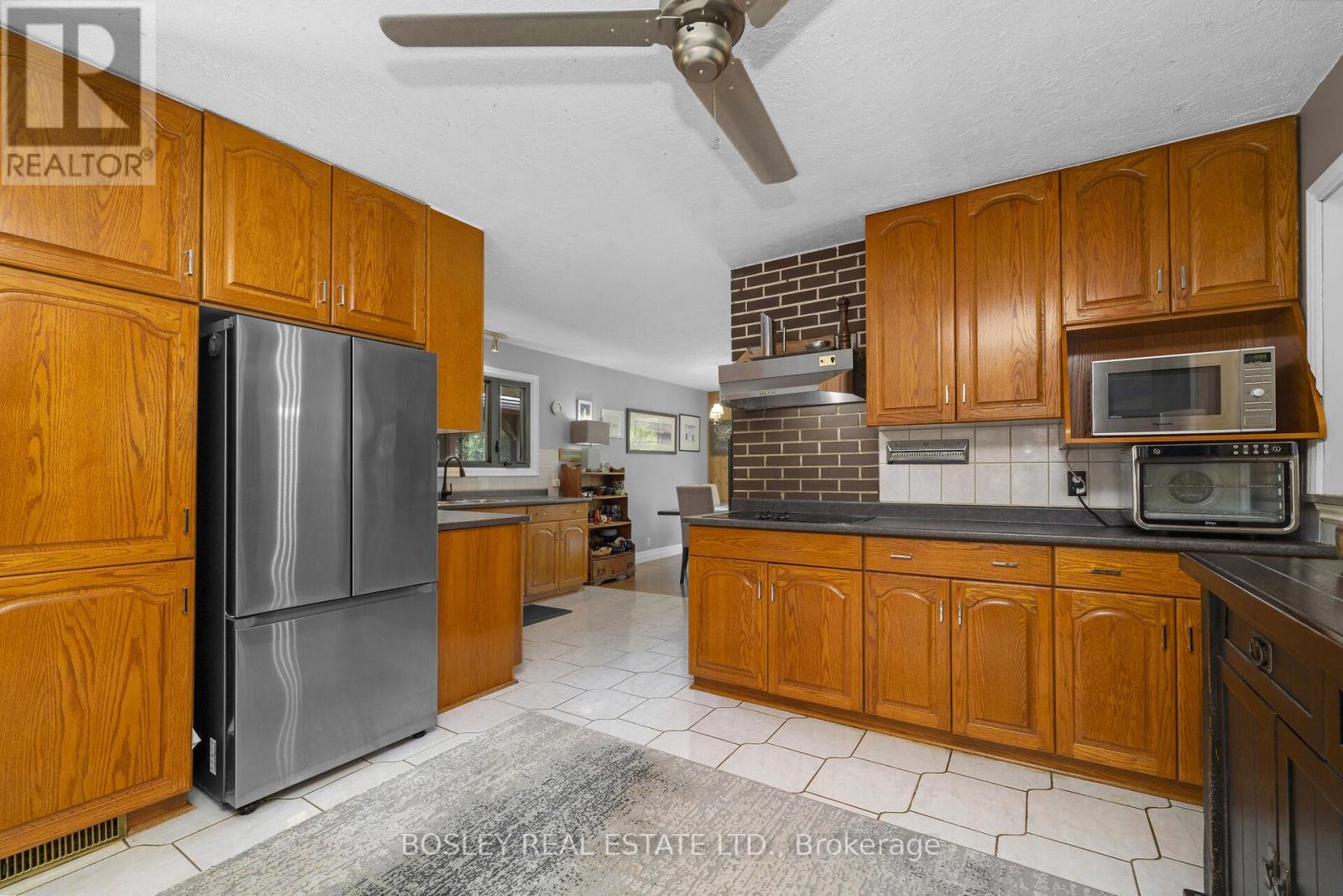 Photo 19 of 5489 10th Line, Erin ON