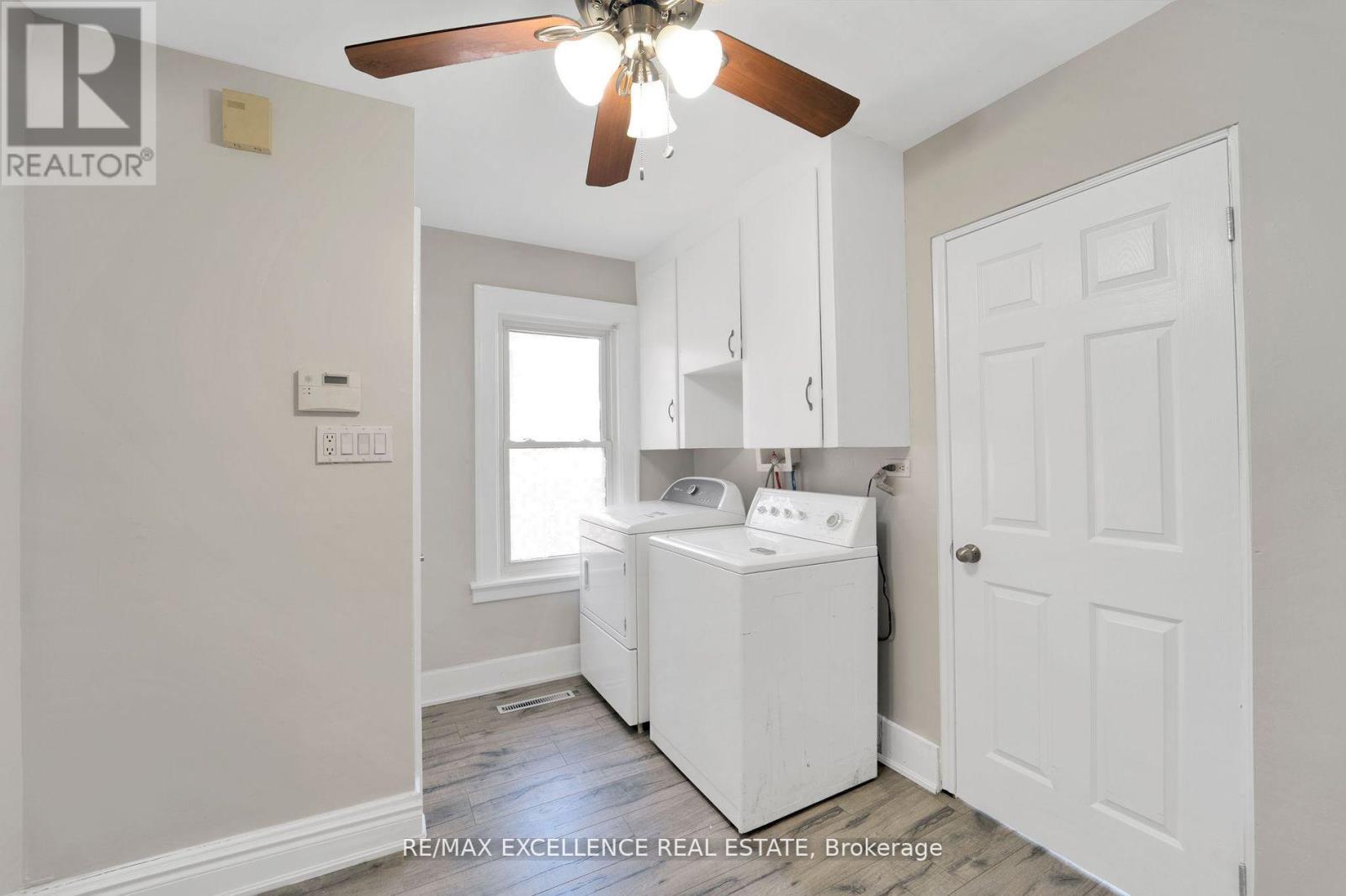 Photo 8 of 1054 Felix Avenue, Windsor ON
