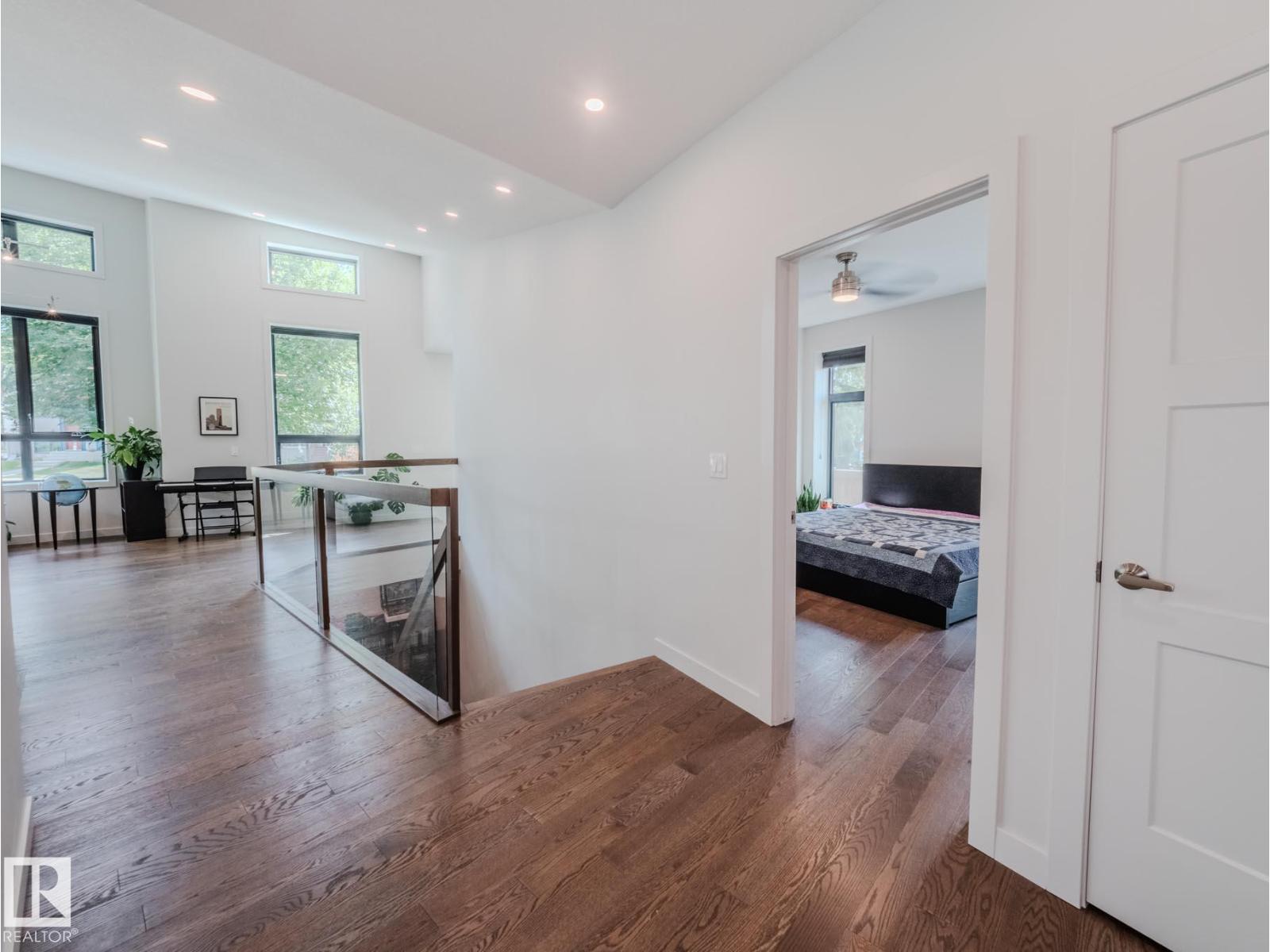 Photo 38 of 8704 92 B Av Nw, Edmonton AB
