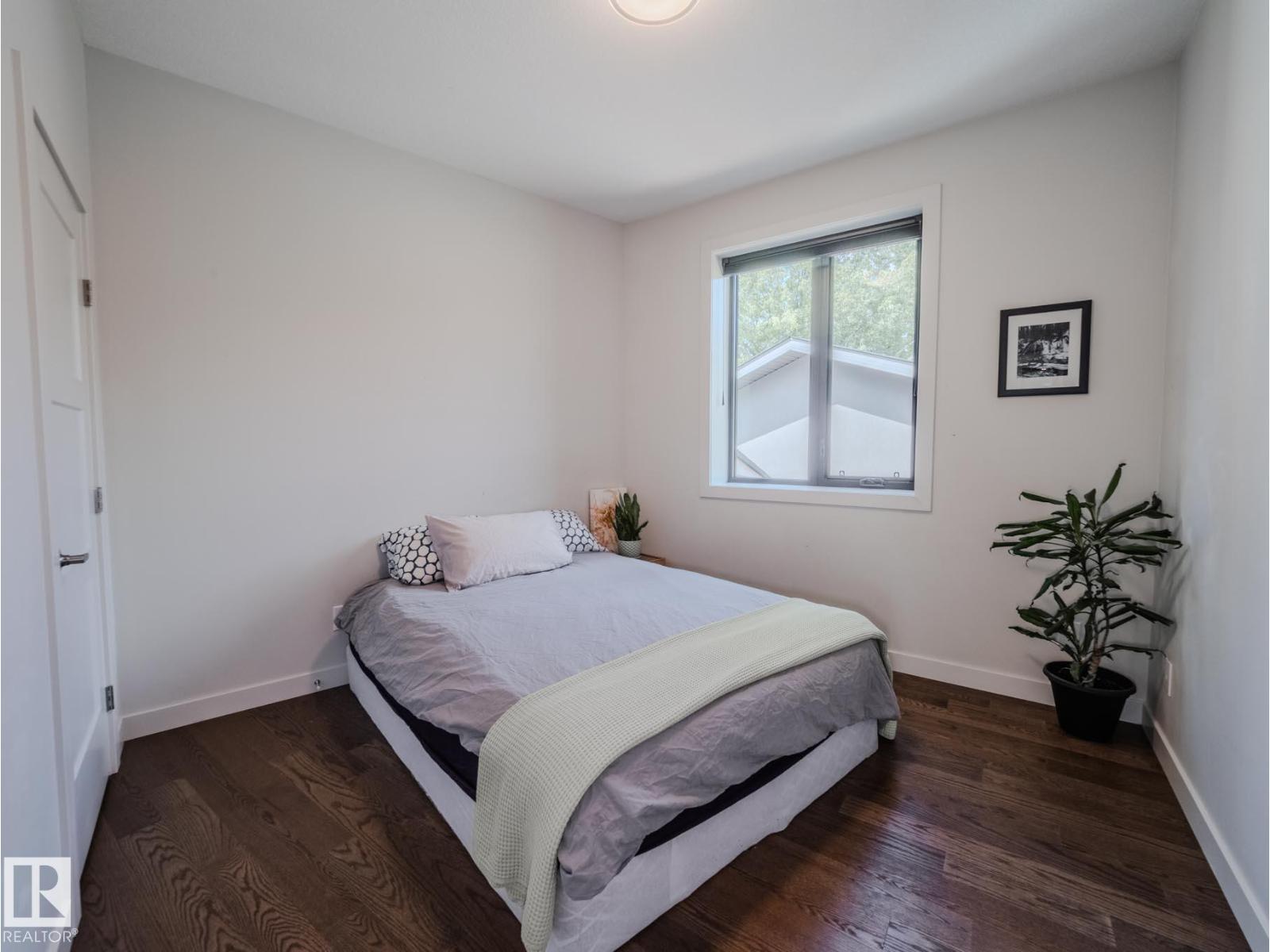 Photo 53 of 8704 92 B Av Nw, Edmonton AB