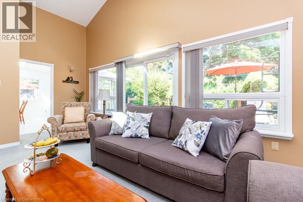 Photo 20 of 5195 Suncrest Road, Burlington ON