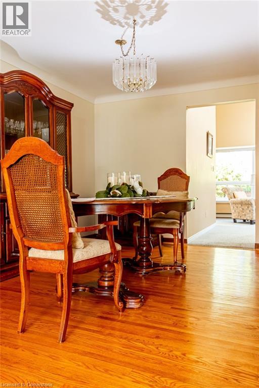 Photo 13 of 5195 Suncrest Road, Burlington ON