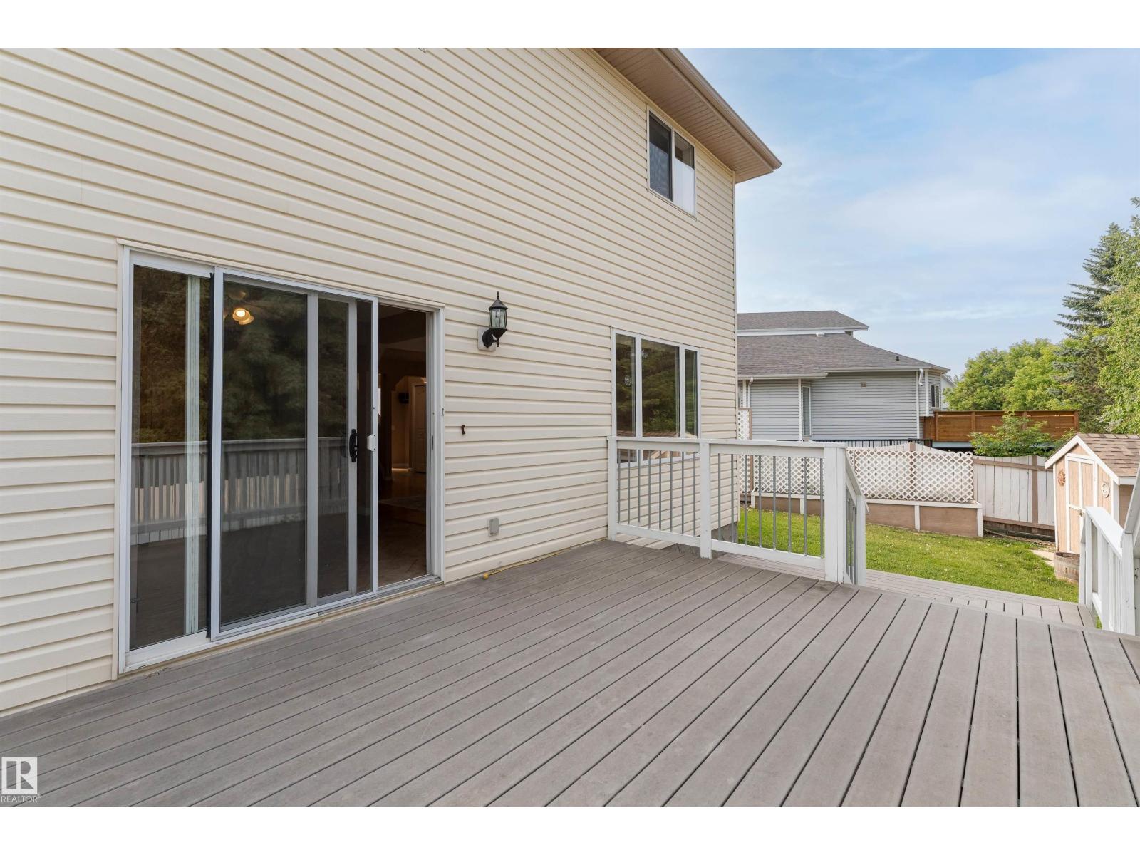 Photo 11 of 8823 188 St Nw, Edmonton AB