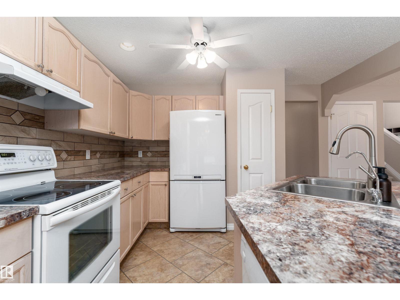 Photo 39 of 8823 188 St Nw, Edmonton AB