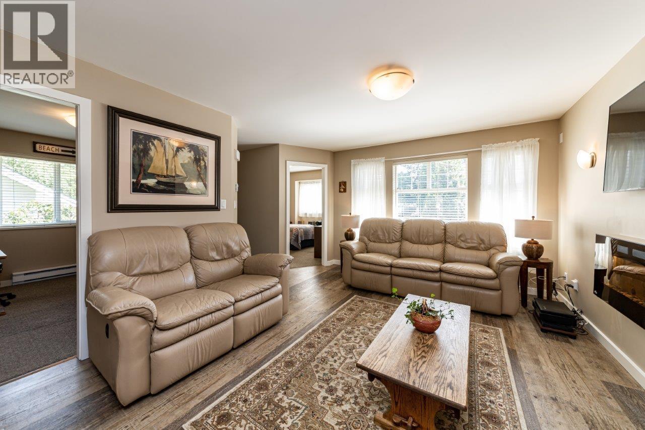 Photo 13 of 347 Seymour River Place, North Vancouver BC