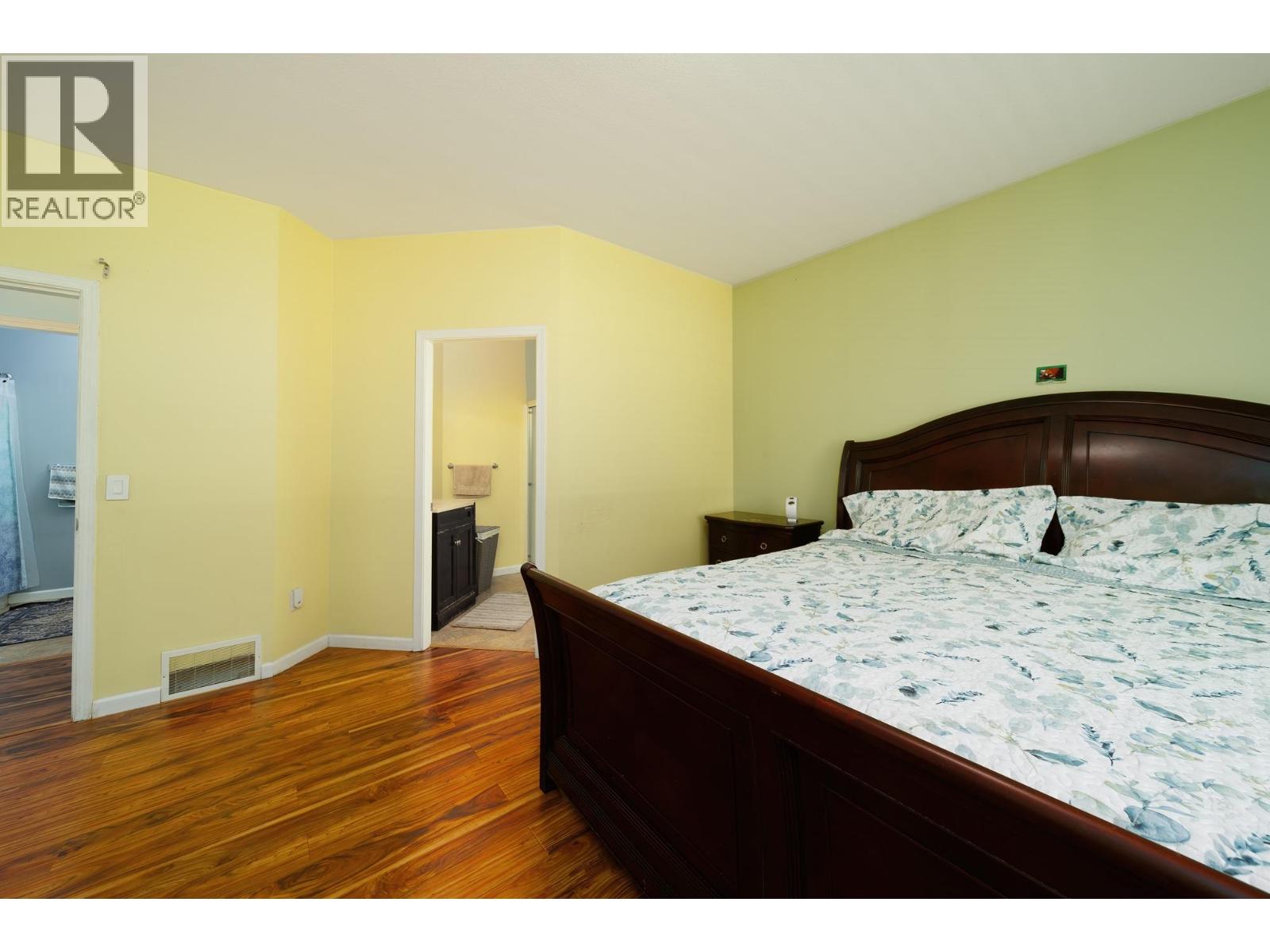 2066 ROSEFIELD DRIVE - Image 16