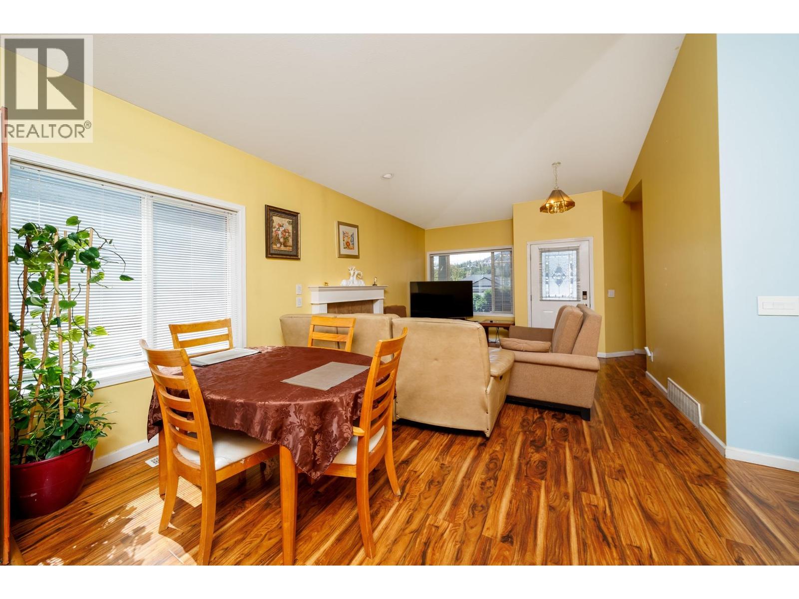 2066 ROSEFIELD DRIVE - Image 11