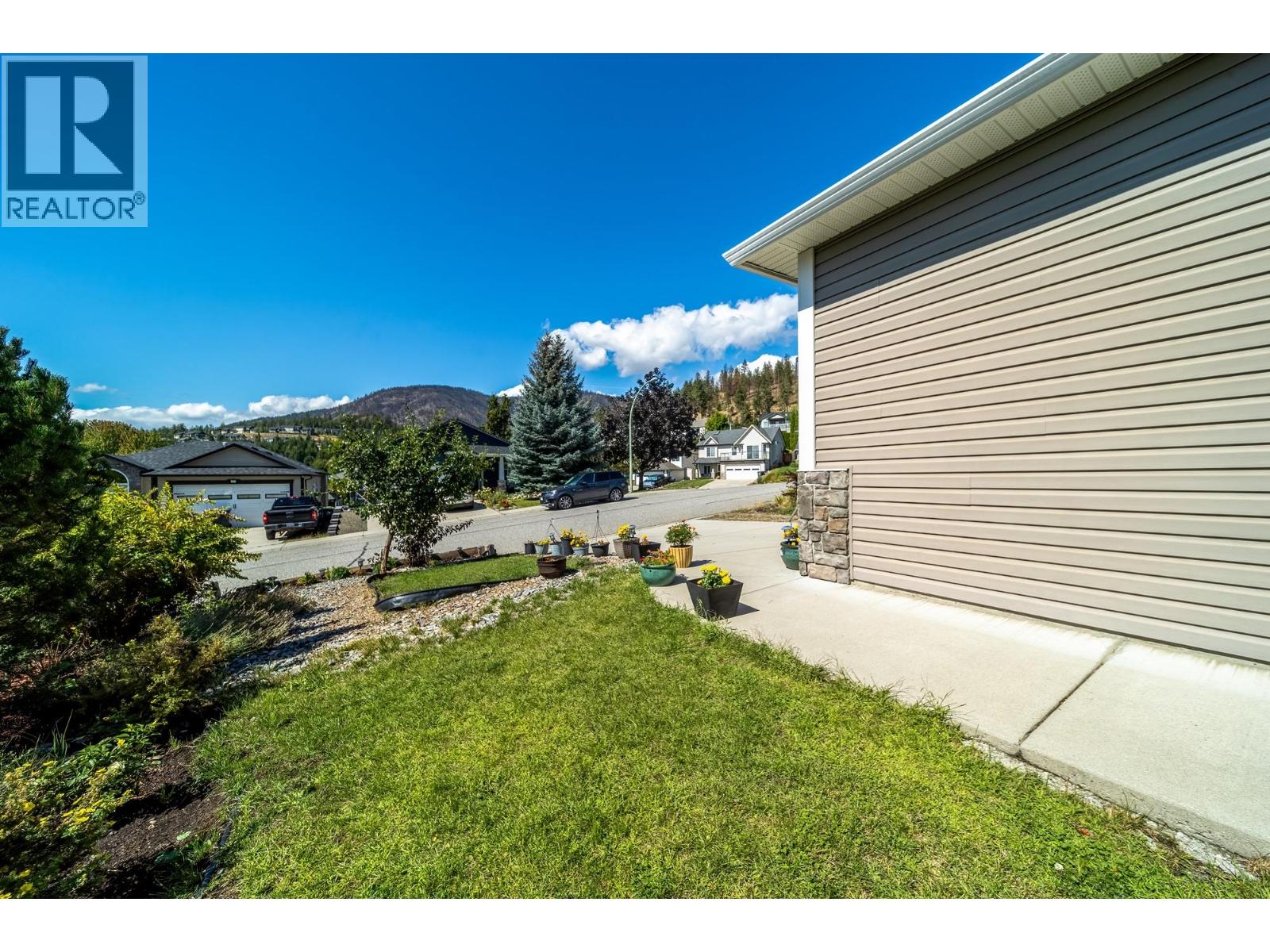 2066 ROSEFIELD DRIVE - Image 30