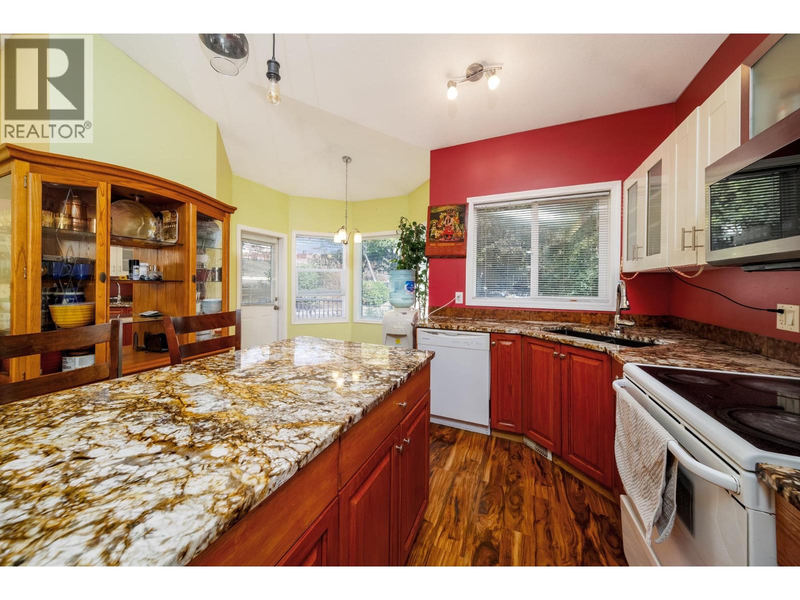 2066 ROSEFIELD DRIVE - Image 6
