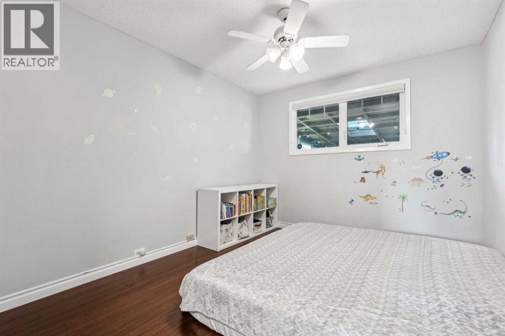 Photo 12 of 2119 Vista Crescent Ne, Calgary AB