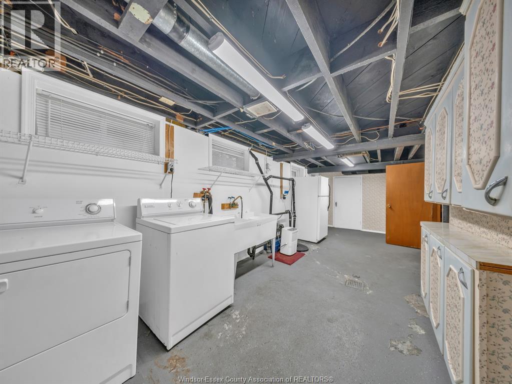 Photo 13 of 284 Prado, Windsor ON