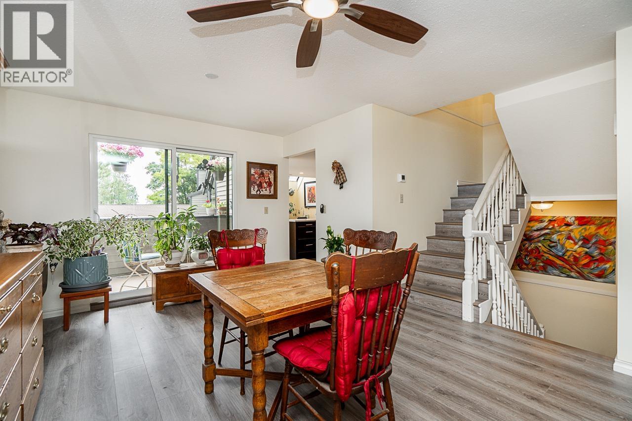 Photo 6 of 8531 Timber Court, Burnaby BC