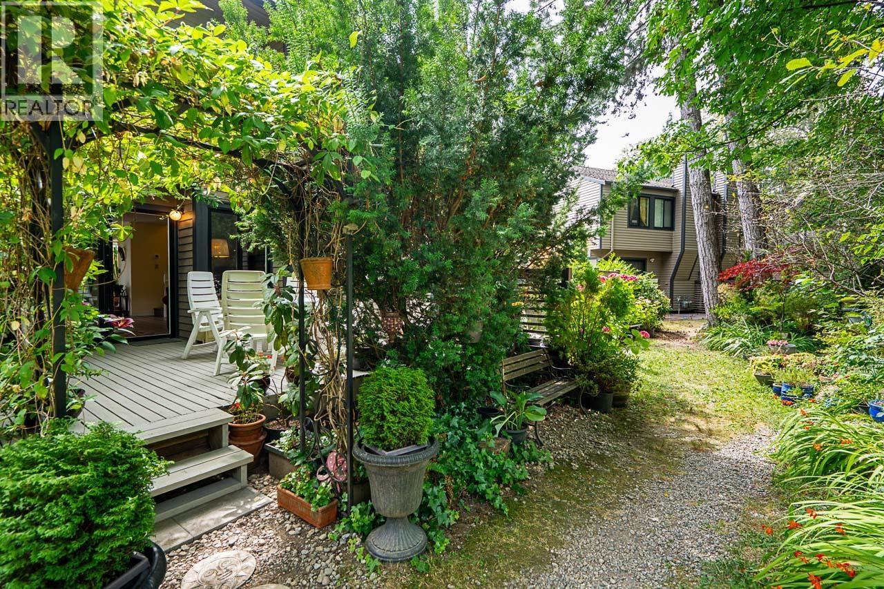 Photo 36 of 8531 Timber Court, Burnaby BC