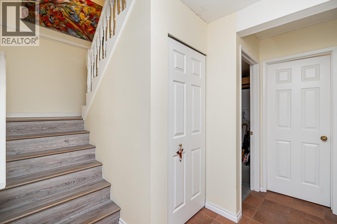 Photo 27 of 8531 Timber Court, Burnaby BC
