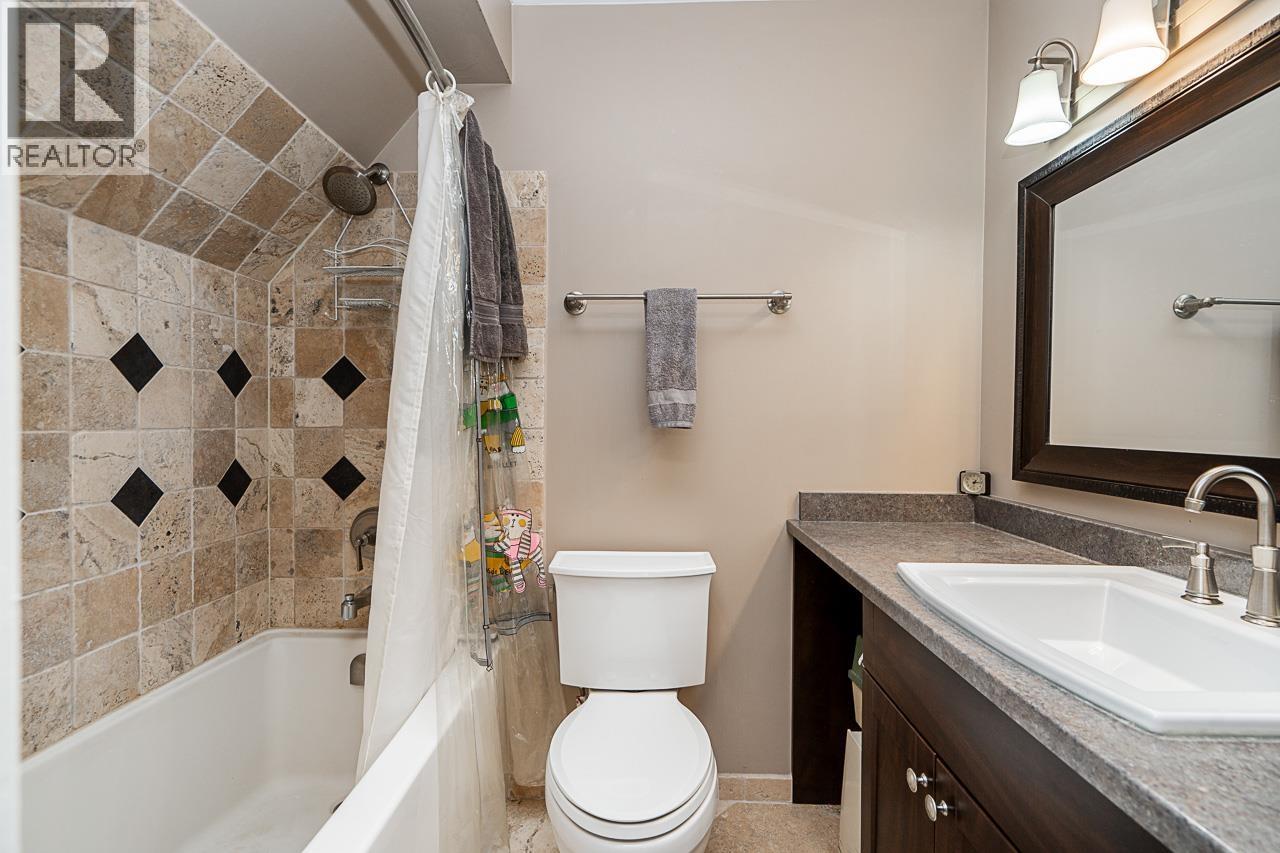 Photo 25 of 8531 Timber Court, Burnaby BC
