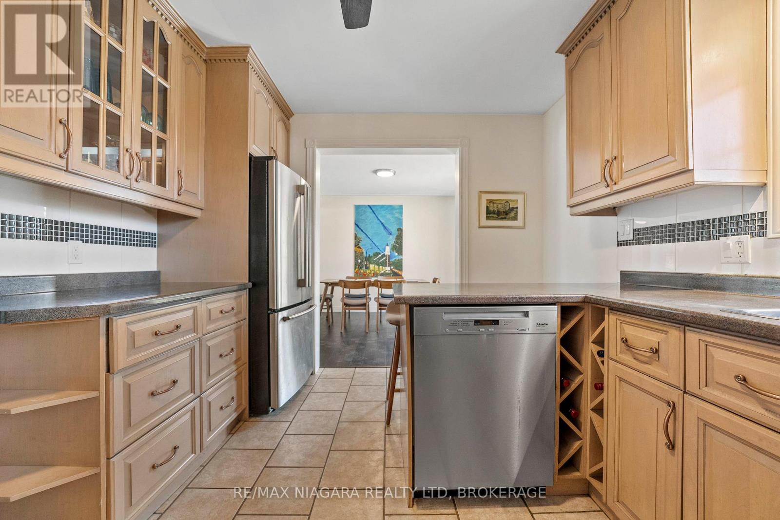 Photo 13 of 375 Mississauga Street N, Niagaraonthelake ON