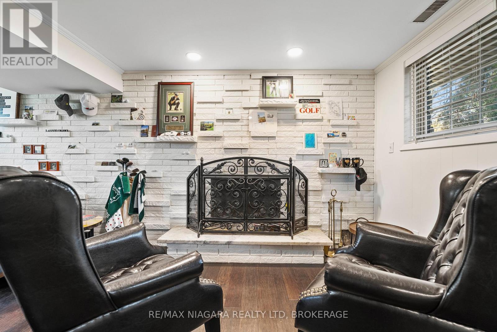 Photo 25 of 375 Mississauga Street N, Niagaraonthelake ON