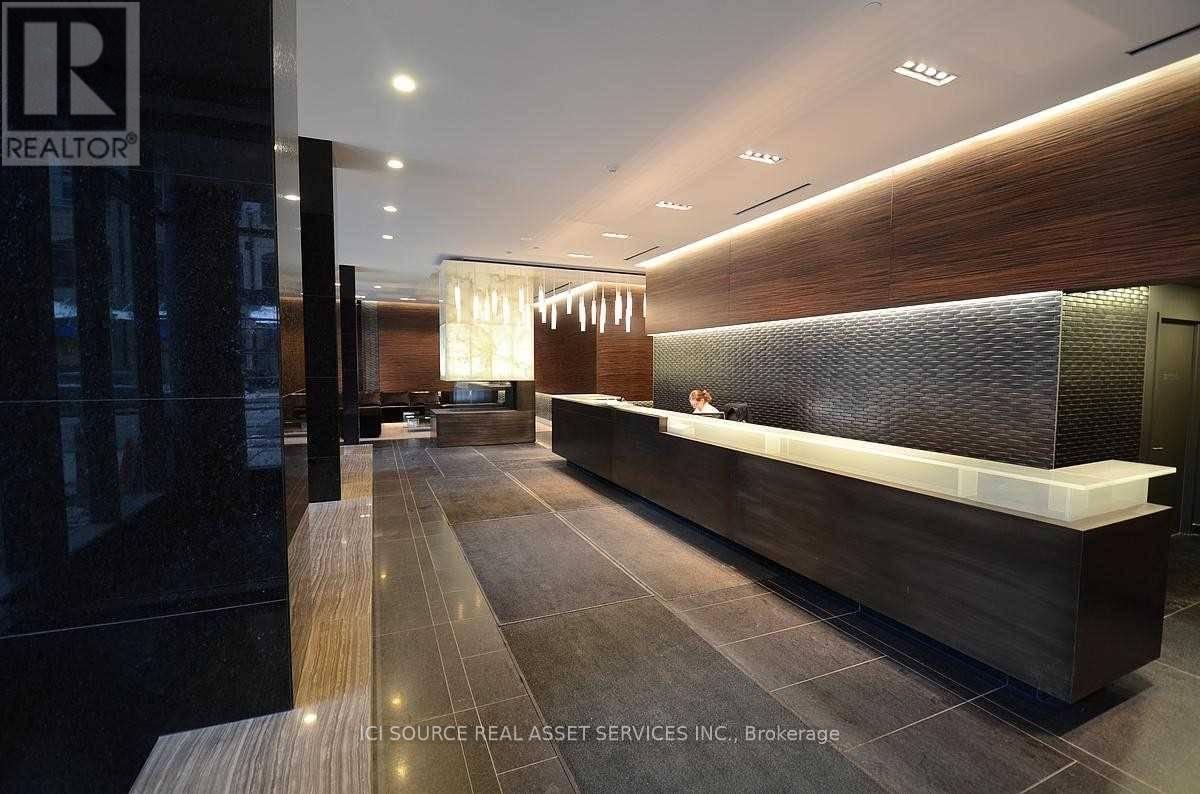 Photo 13 of 2406 770 Bay Street, Toronto ON