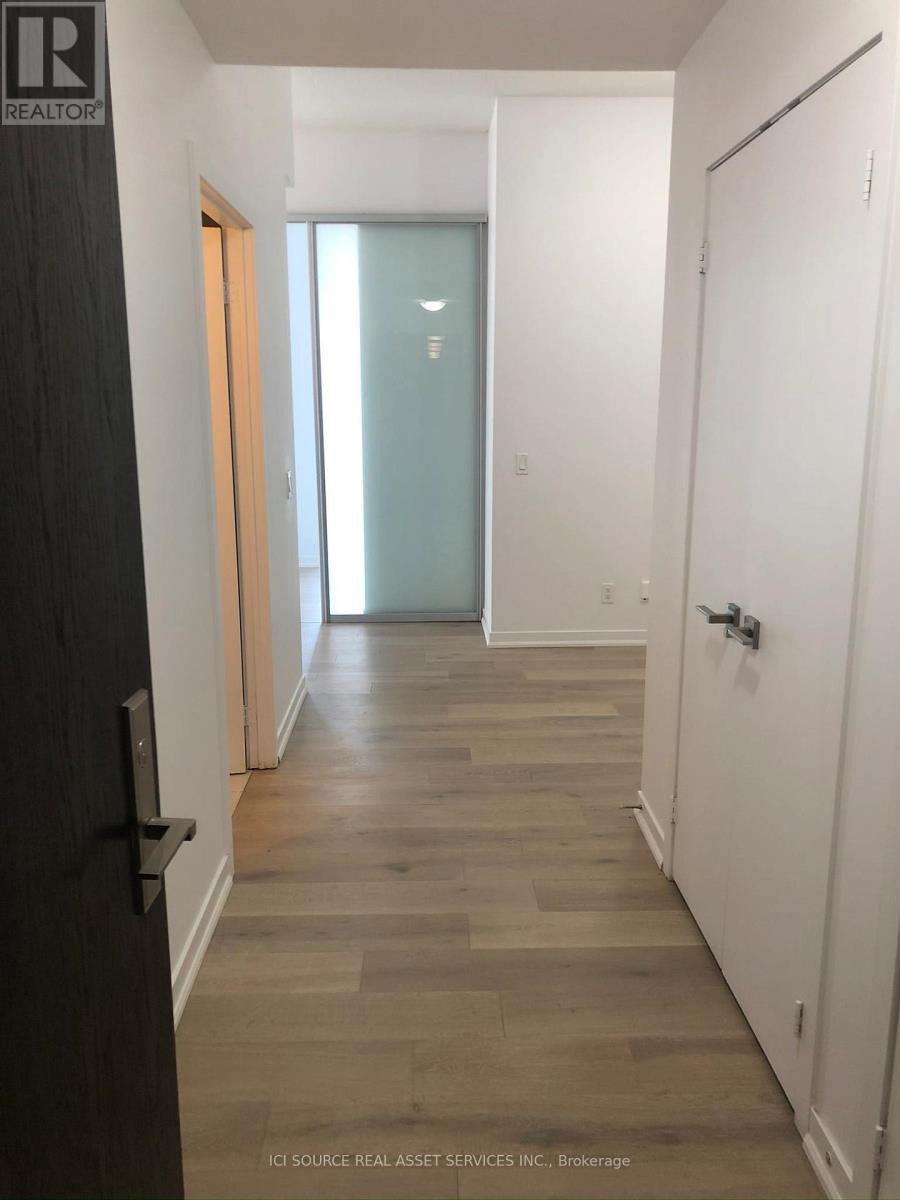Photo 2 of 2406 770 Bay Street, Toronto ON