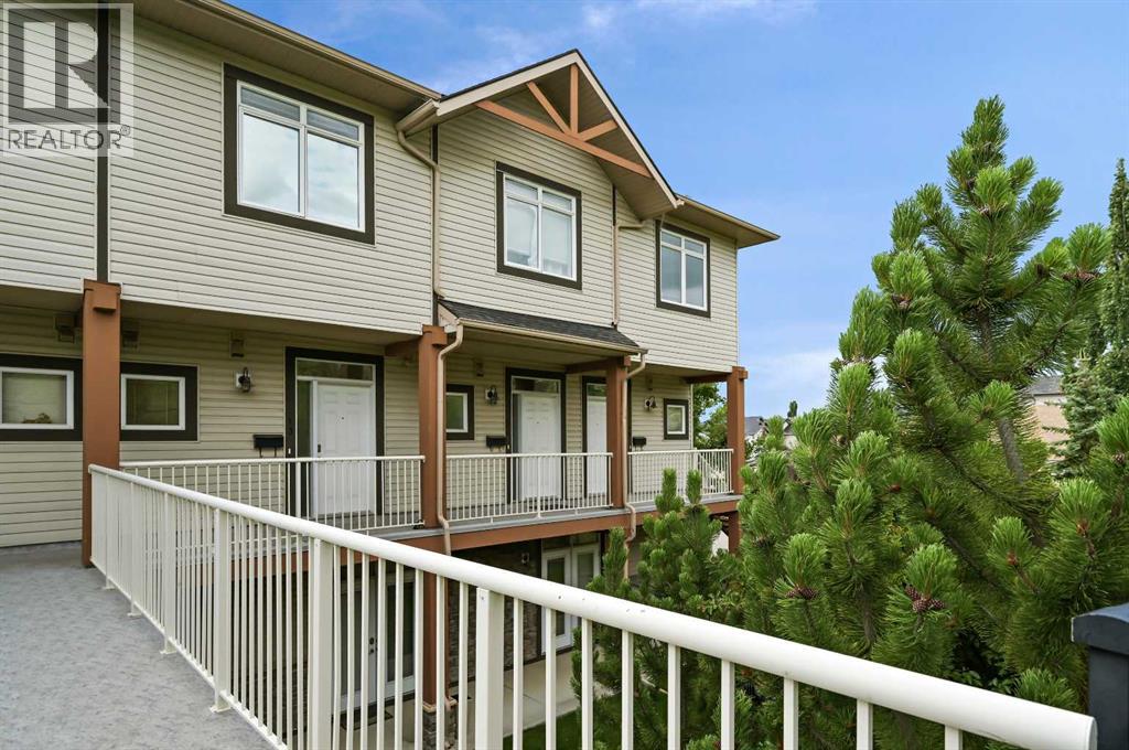 Photo 8 of 13 108 Rockyledge View Nw, Calgary AB