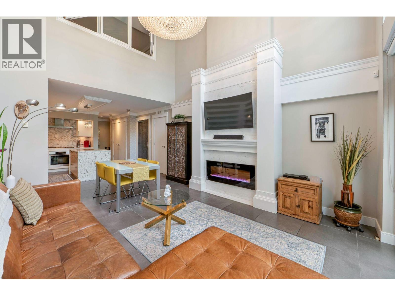 Photo 13 of 101 1168 Richards Street, Vancouver BC